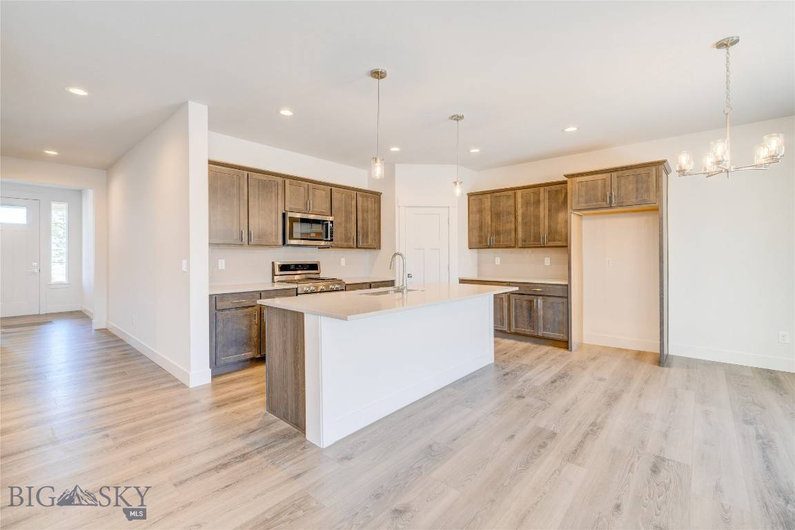 Belgrade, MT 59714,1202 Cody WAY