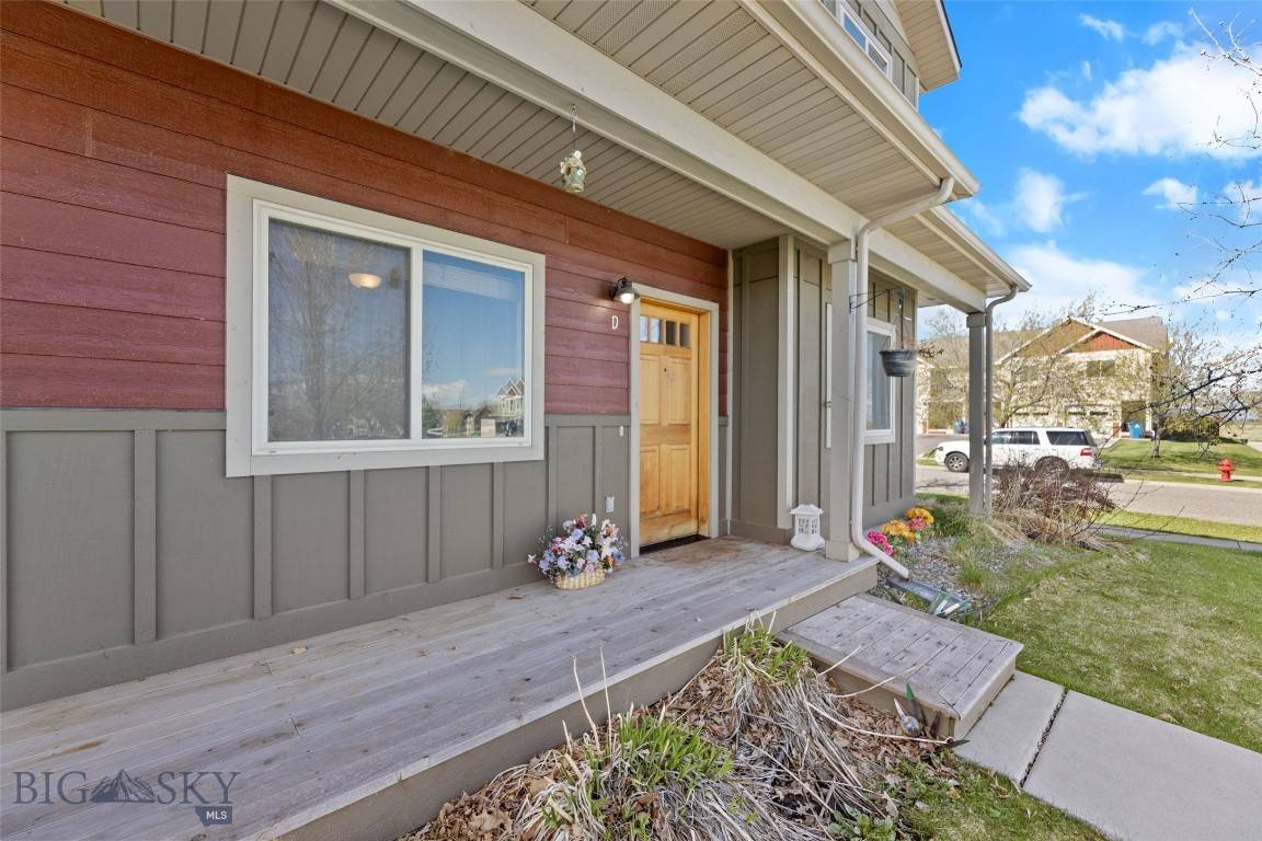 Bozeman, MT 59718,996 Saxon DR #996D