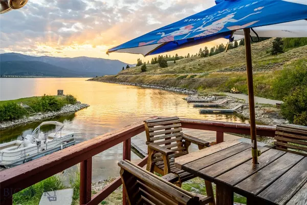 15400 Hebgen Lake RD, West  Yellowstone, MT 59758