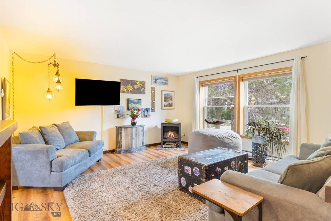 Bozeman, MT 59715,515 W Arnold ST