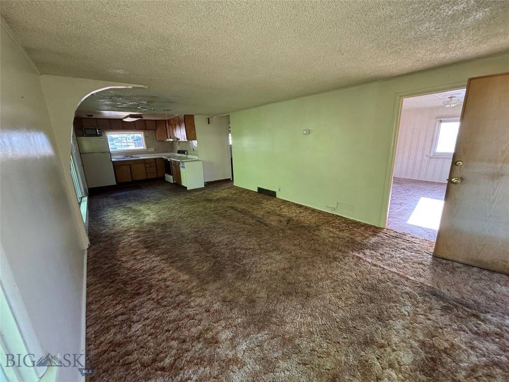 Butte, MT 59701,1121 Hobson AVE