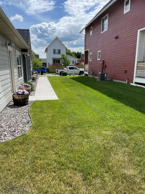 Bozeman, MT 59718,3055 Breeze LN #B