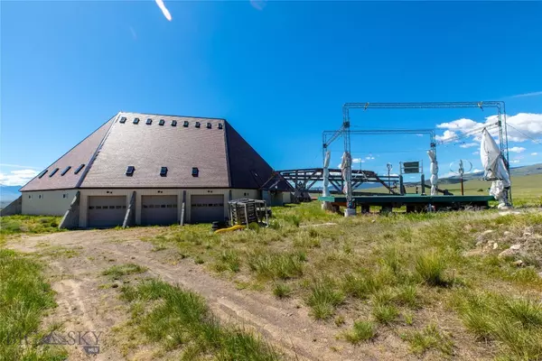Ennis, MT 59729,NHN Pyramid LN