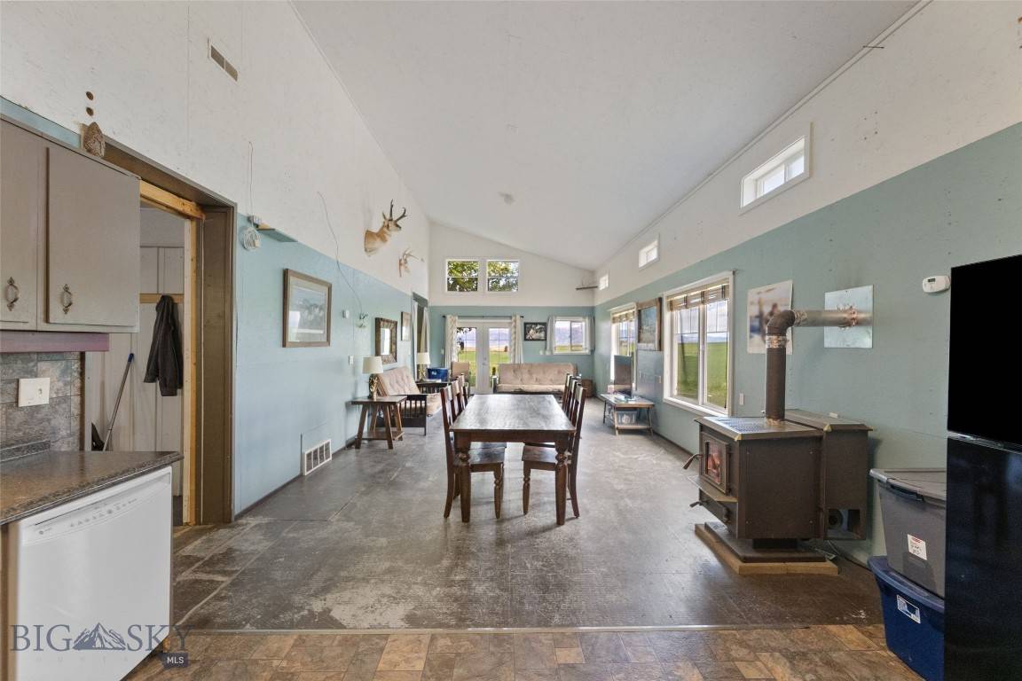 Bozeman, MT 59718,120 N Pine Butte RD