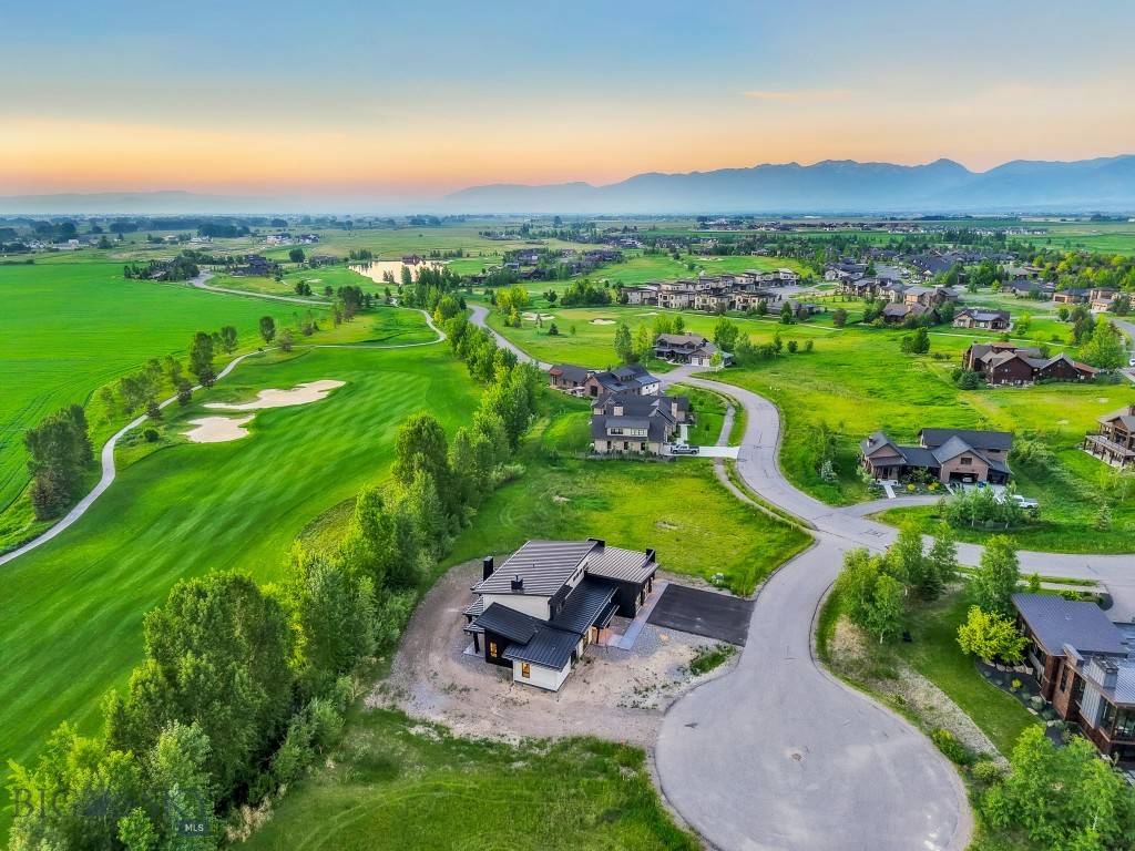 33 Leachman LN, Bozeman, MT 59718