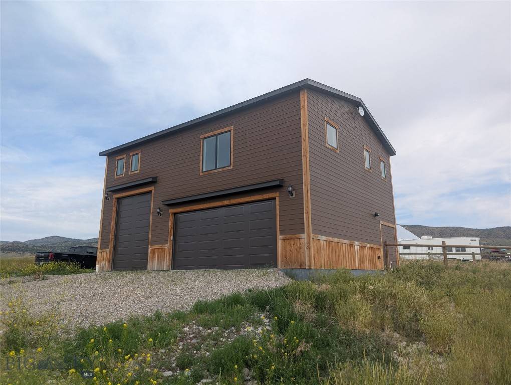 Three  Forks, MT 59752,51 Highlander DR