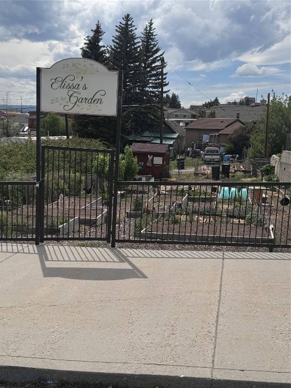 Butte, MT 59701,422 S Colorado