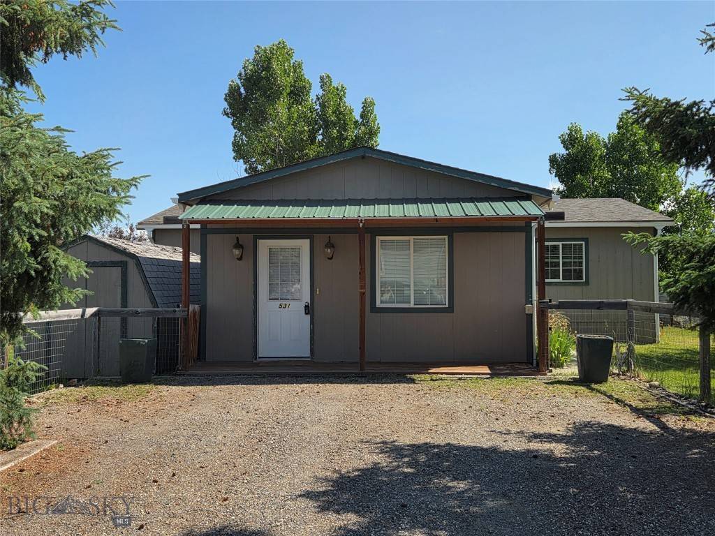 531 Westwood CIR, Belgrade, MT 59714