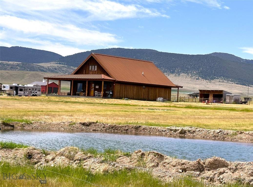 172 Hayfield Loop, Ennis, MT 59729