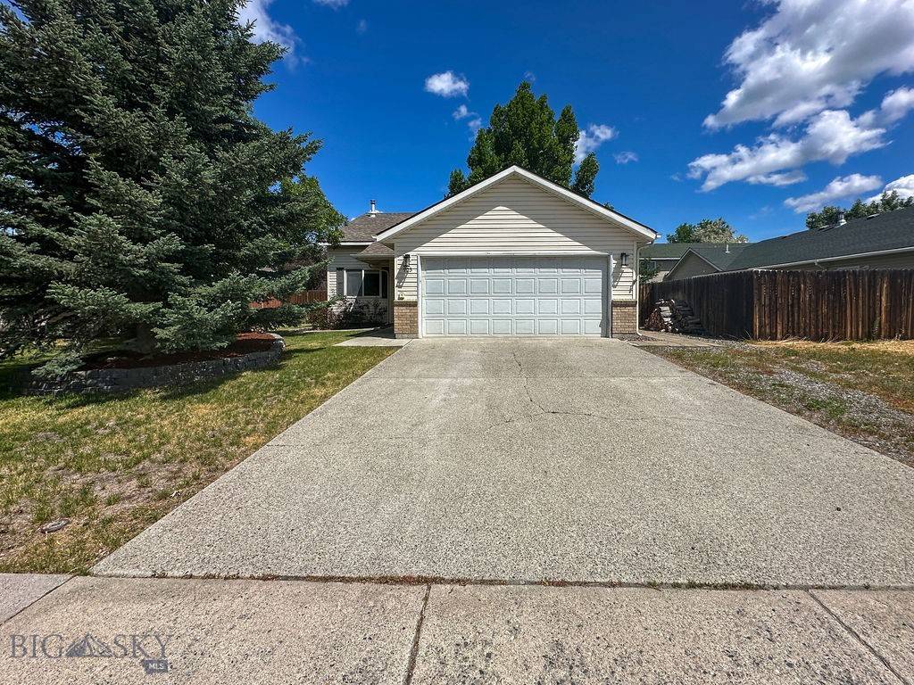 903 Golden DR W, Belgrade, MT 59714