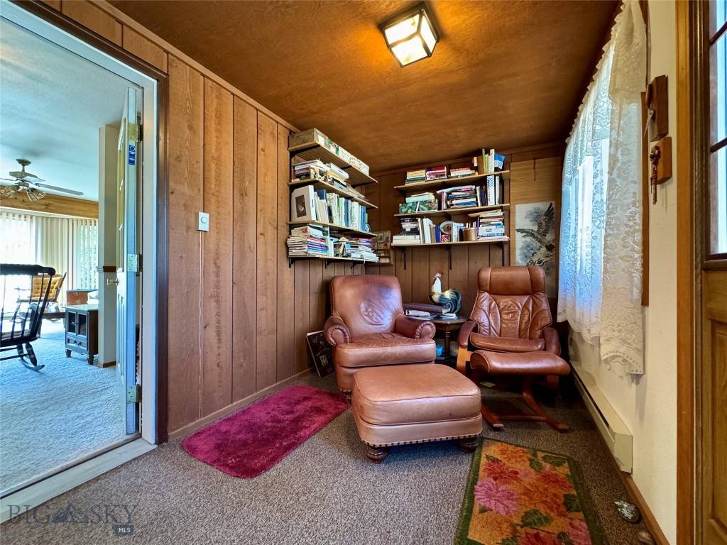 Livingston, MT 59047,504 S Yellowstone St