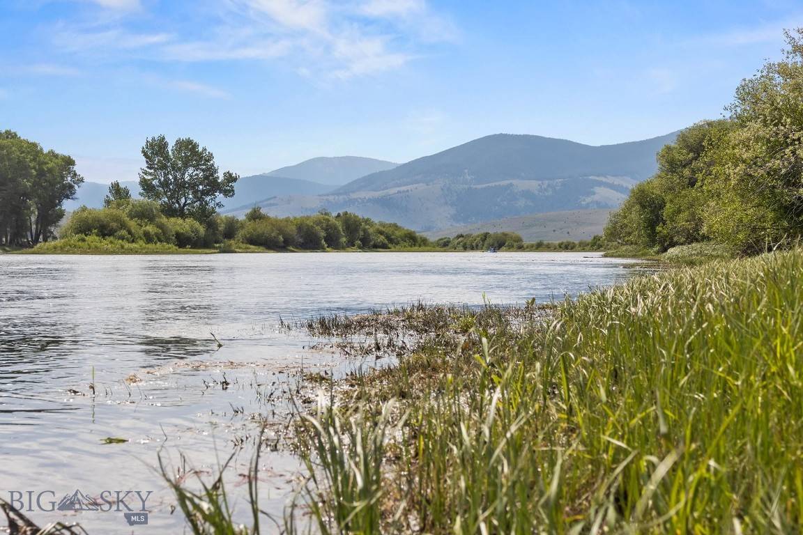 61485 Mt Highway 43, Wise River, MT 59762