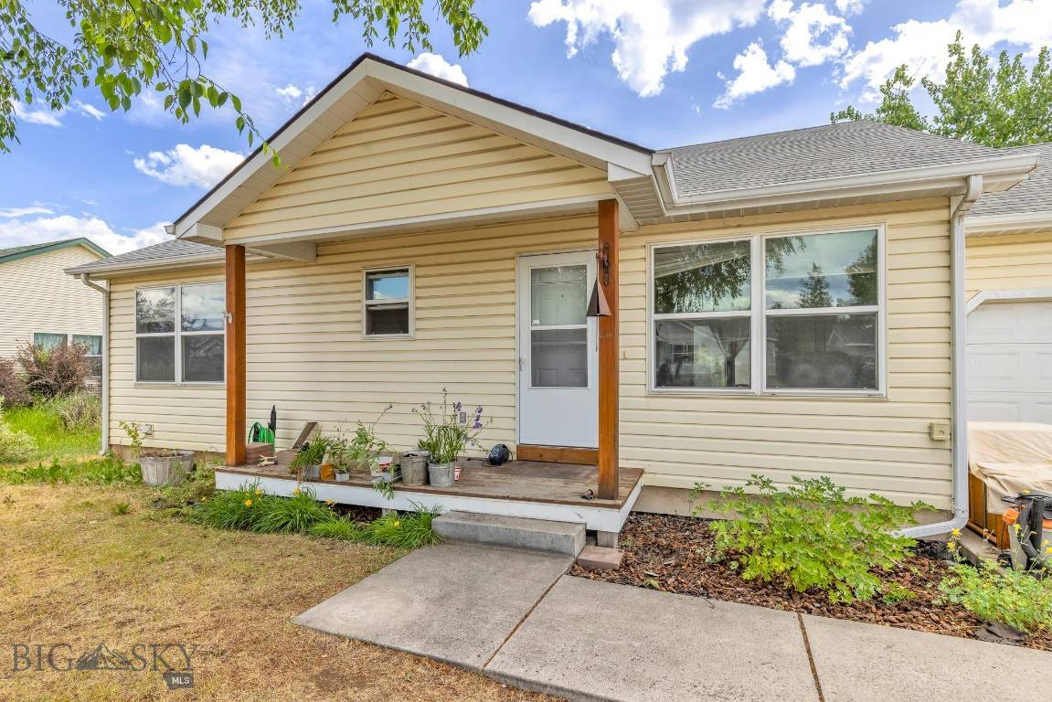 904 Paisley DR, Belgrade, MT 59714