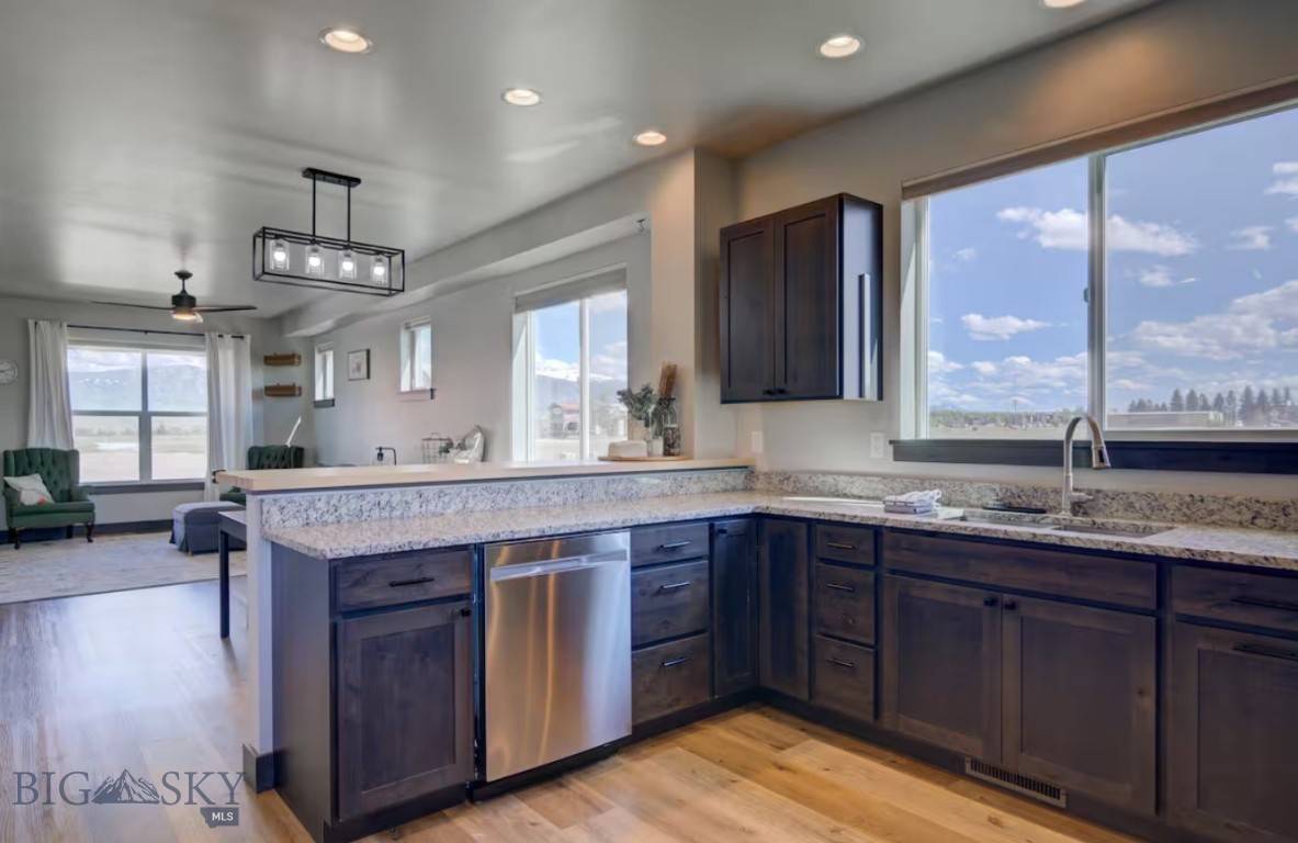Ennis, MT 59729,421 Otis AVE