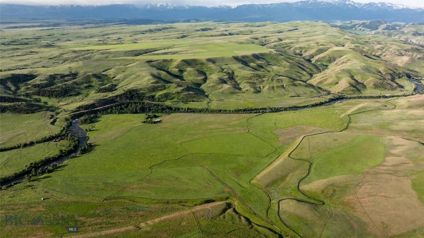 287 Spring Creek RD, Absarokee, MT 59001