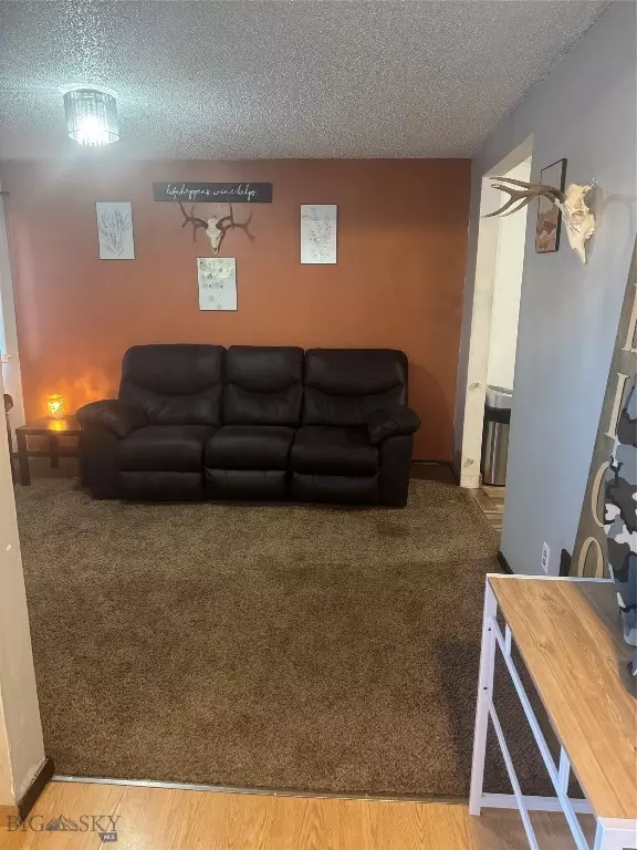 Butte, MT 59701,945 Iowa AVE