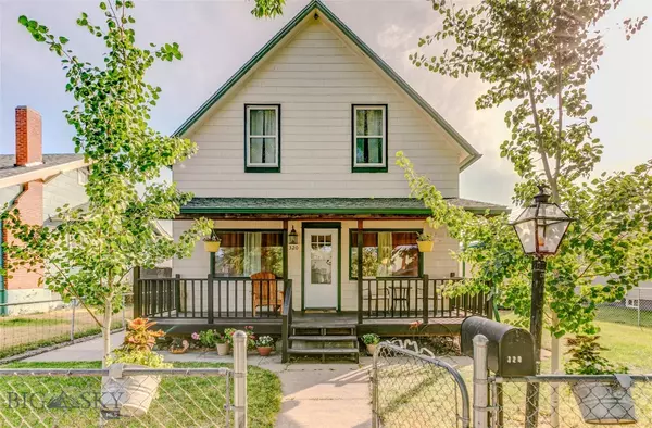320 N 2nd ST, Livingston, MT 59047