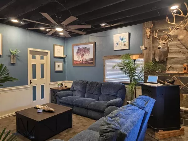 White Sulphur Springs, MT 59645,308 E Larime ST