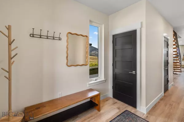 Big  Sky, MT 59730,200 Misty Mountain CT