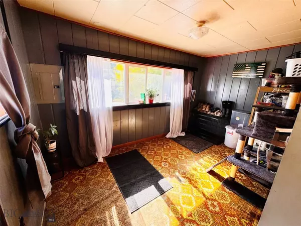 Butte, MT 59701,2410 Yale AVE