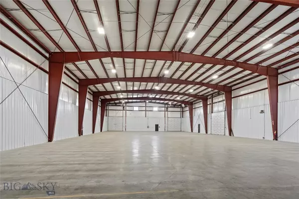 Whitefish, MT 59937,5020 93 HWY S #2