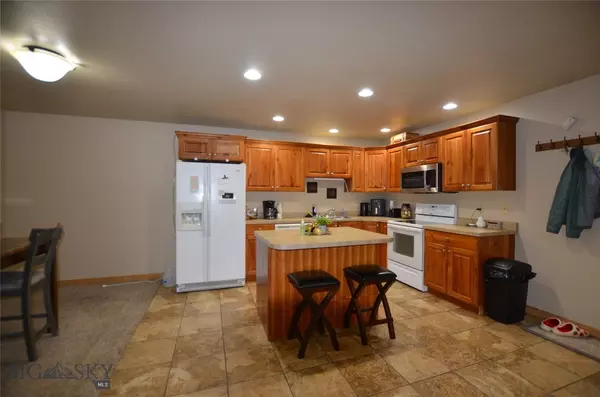 Dillon, MT 59725,43 Tobacco Root