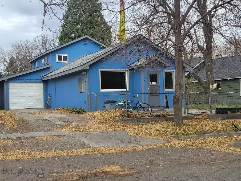 Livingston, MT 59047,127 S M ST