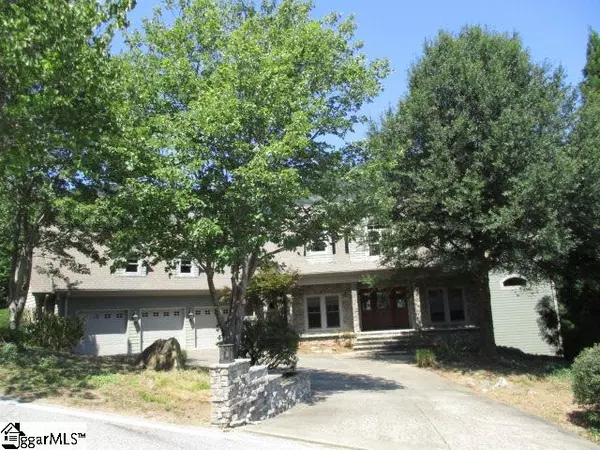 323 Foggy Cut Lane, Landrum, SC 29356