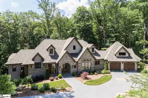 501 Mountain Summit Road, Travelers Rest, SC 29690-3901