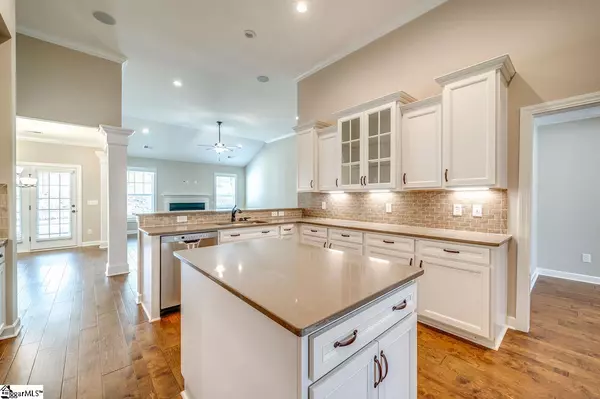 Easley, SC 29642,215 Crestgate Way