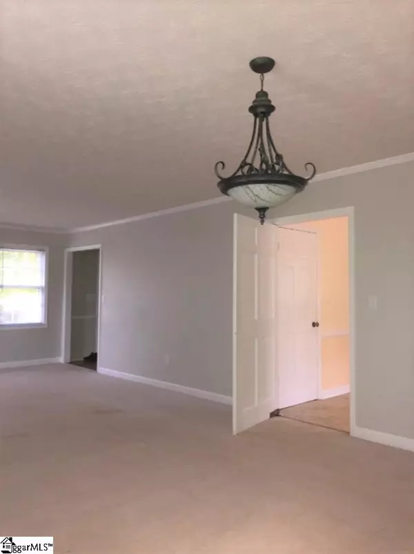 Easley, SC 29642,307 Timbrooke Way