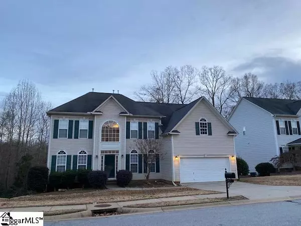 201 Winding River Lane, Simpsonville, SC 29681