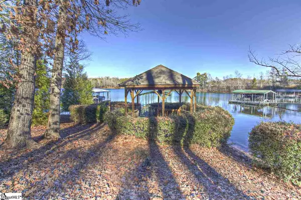 Seneca, SC 29672,308 Shores Drive