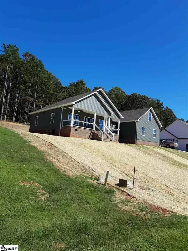 208 Puckett Mill Drive, Central, SC 29630