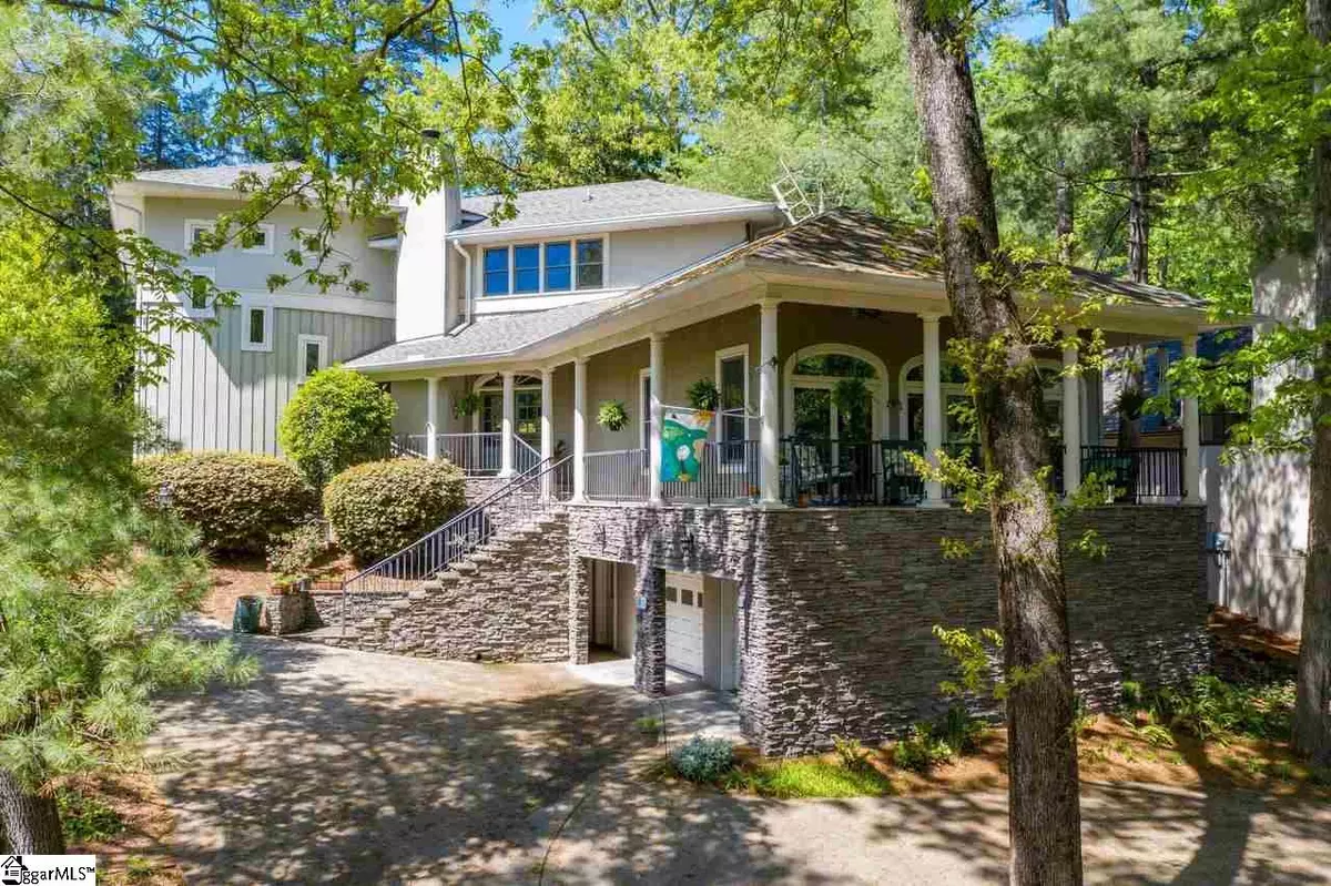 Greenville, SC 29605,33 Rock Creek Drive