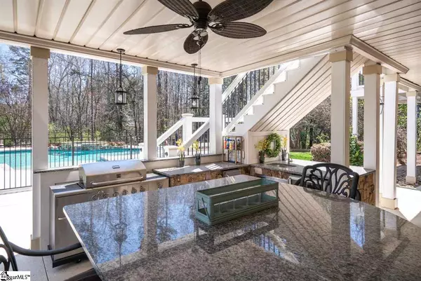 Greenville, SC 29615,5 Norman Place