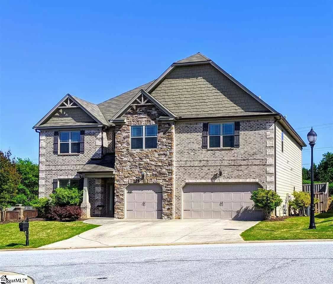 Simpsonville, SC 29680,200 Dairwood Drive