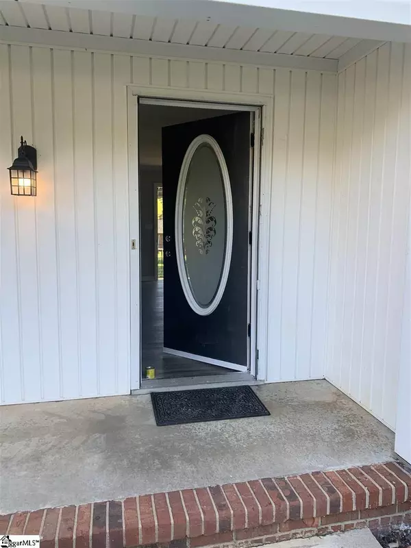 Taylors, SC 29687,604 Heathwood Drive