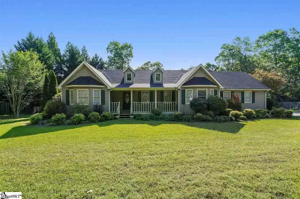 121 Hickory Drive, Simpsonville, SC 29681