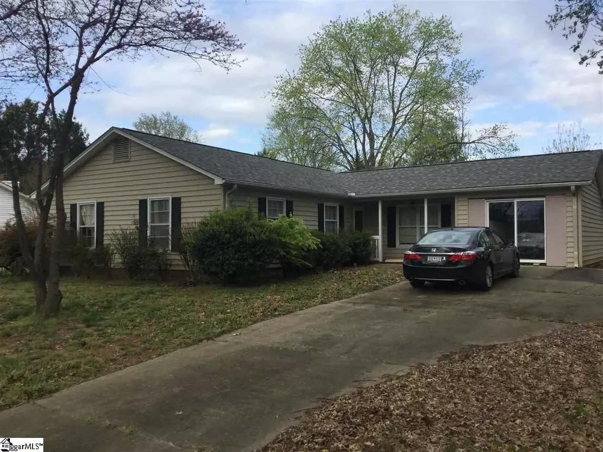 Greenville, SC 29615,9 Saddlewood Lane