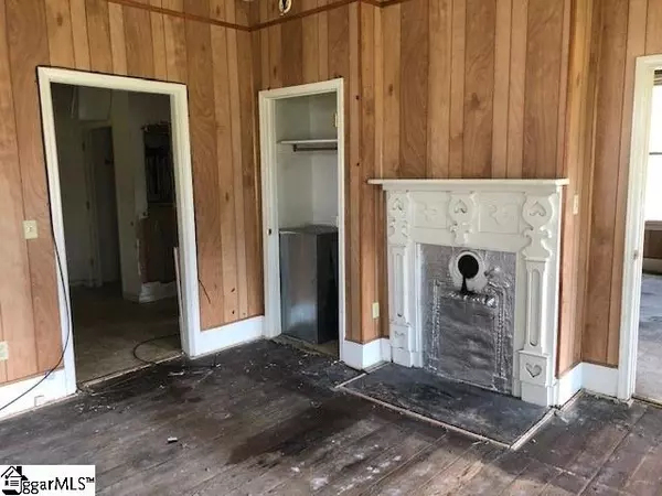 Anderson, SC 29624,1511 Nardin Avenue