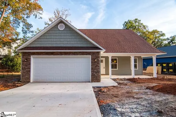 205 W Georgia Road, Simpsonville, SC 29681