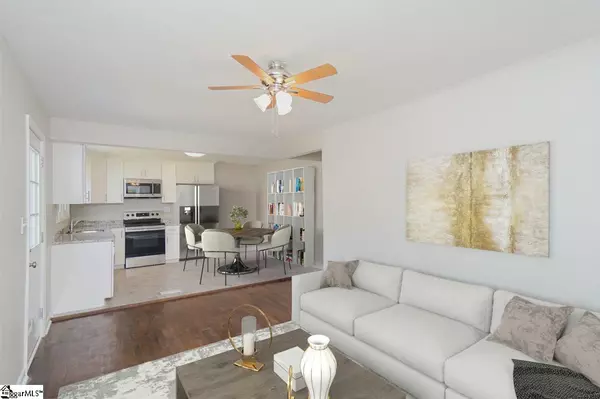 Easley, SC 29640,109 W 3rd Avenue