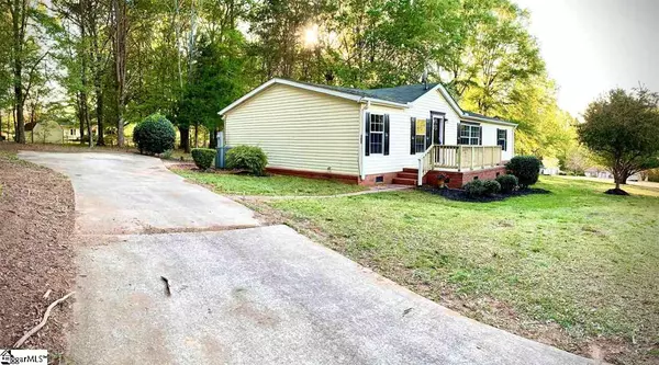 Easley, SC 29642,105 Nellstone Court