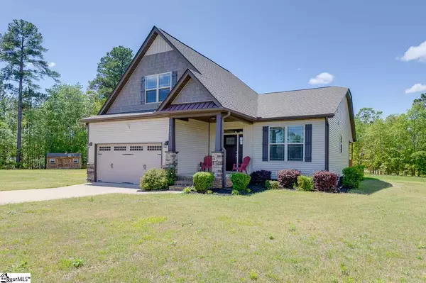 202 Pineknoll Circle, Easley, SC 29642