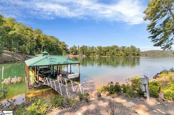 307 Shore Vista Trail, Six Mile, SC 29682