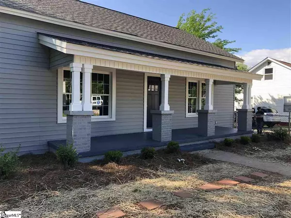 26 2nd Street, Greenville, SC 29611