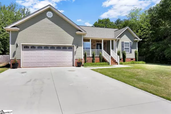 250 W Gap Creek Road, Greer, SC 29651