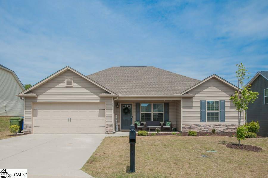 15 James Jackson Drive, Fountain Inn, SC 29644