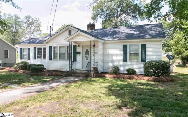 Clinton, SC 29325,605 E Ferguson Street